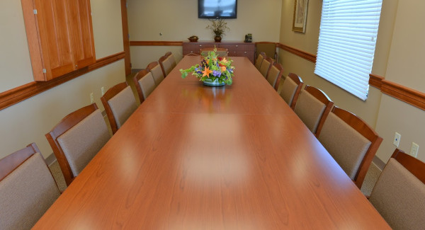Table with dinnerware